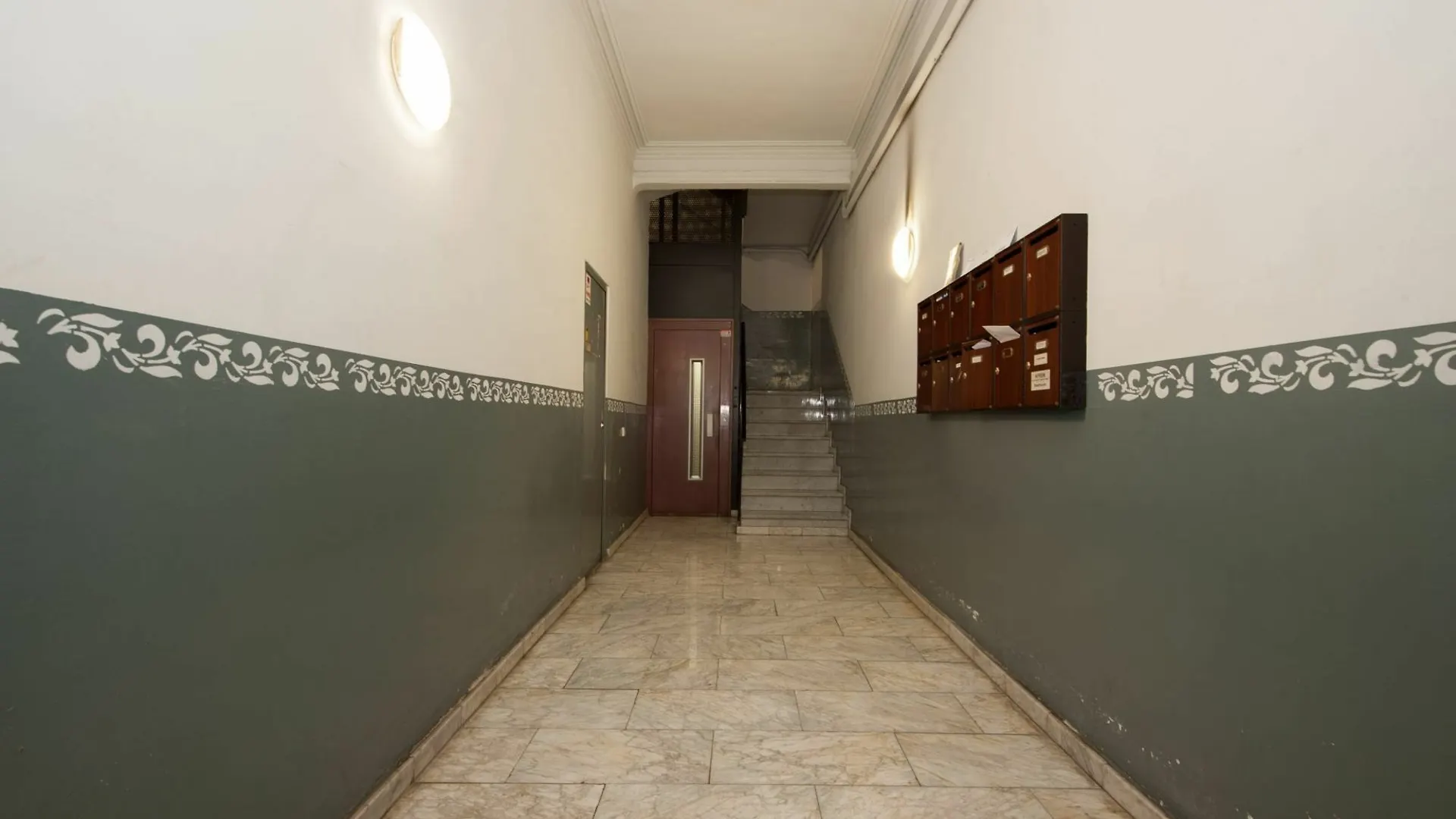Bbarcelona Apartments Monumental Flat