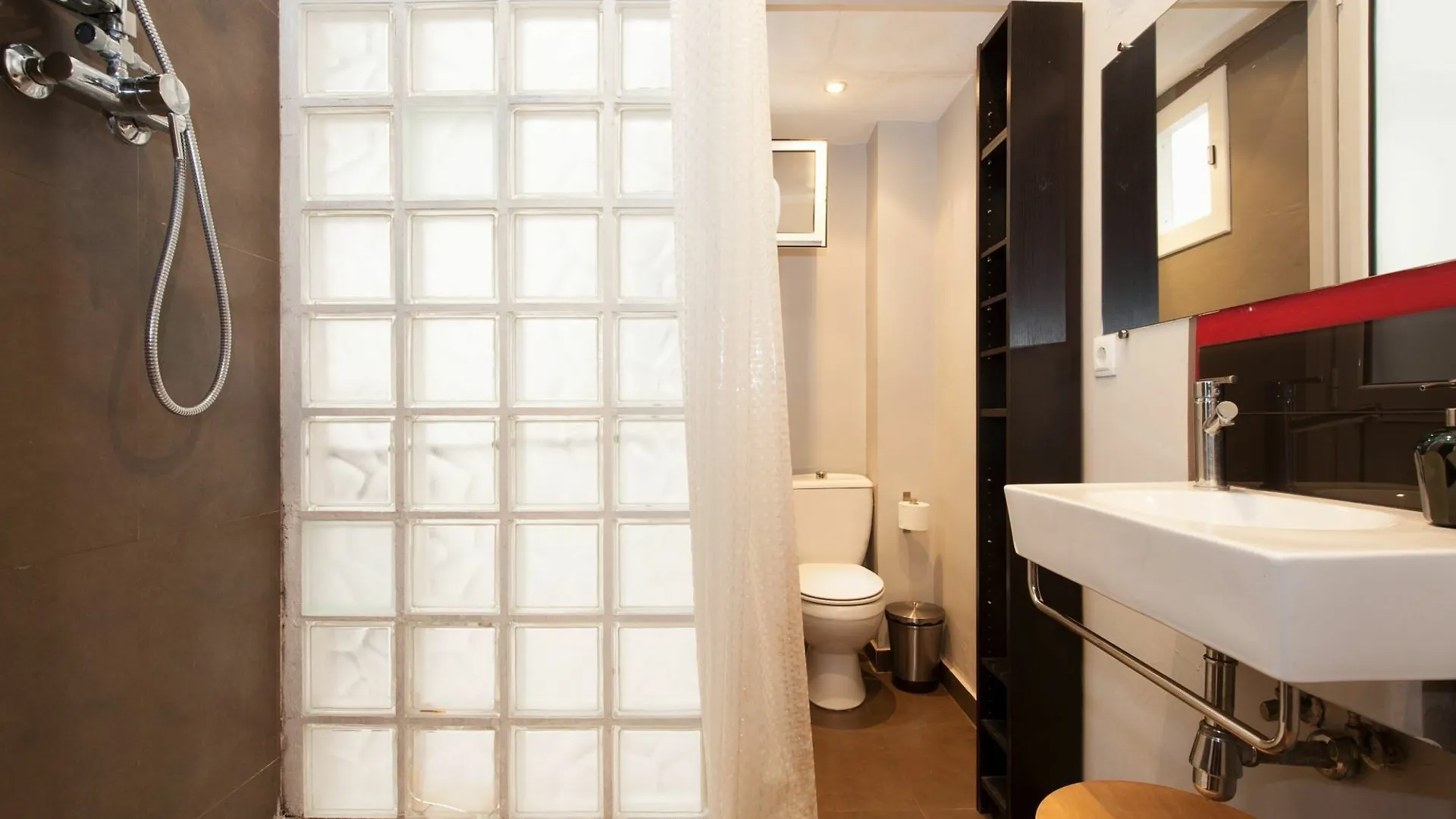 Bbarcelona Apartments Monumental Flat 0*, Barcelona Spain